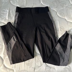 Lululemon workout pants